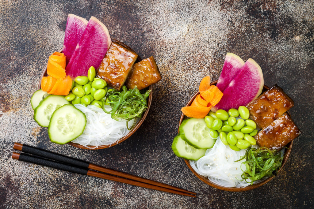 Vegan,Tofu,Poke,Bowls,With,Seaweed,,Watermelon,Radish,,Cucumber,,Edamame